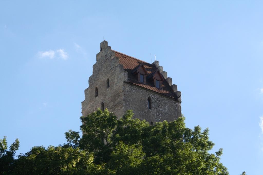 Pod Hradom Restaurant & Pension Topoľčany Dış mekan fotoğraf